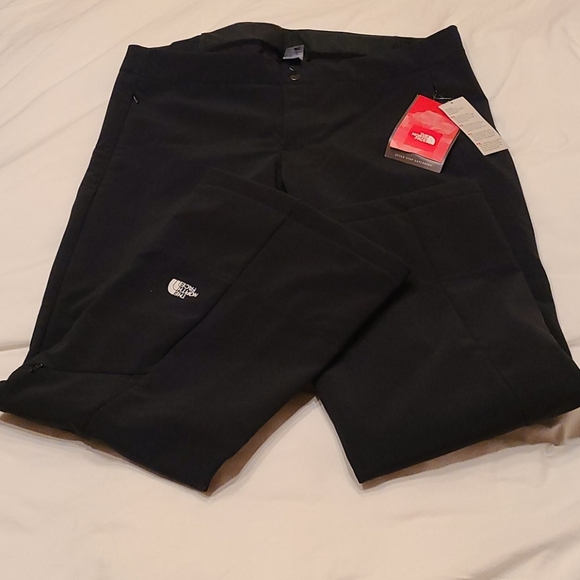 NWT North Face Alpine XL Regular Length snowpants